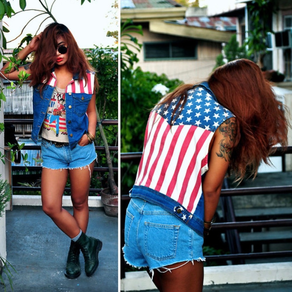 Stars & Stripes Denim Vest Forever 21 size Medium